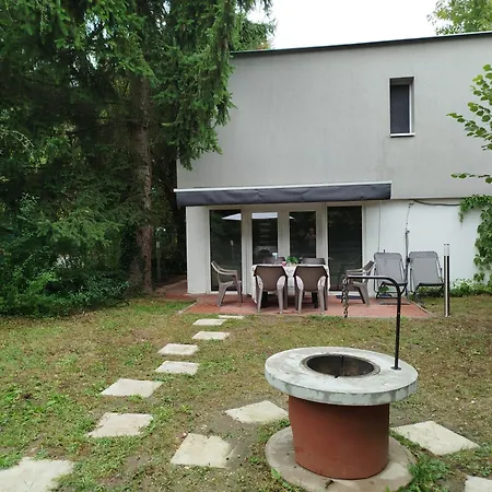 Apartament Sello Vendeghaz *