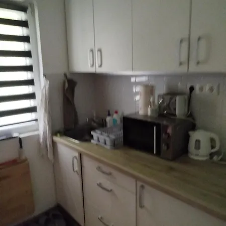 Sello Vendeghaz سنتيندري